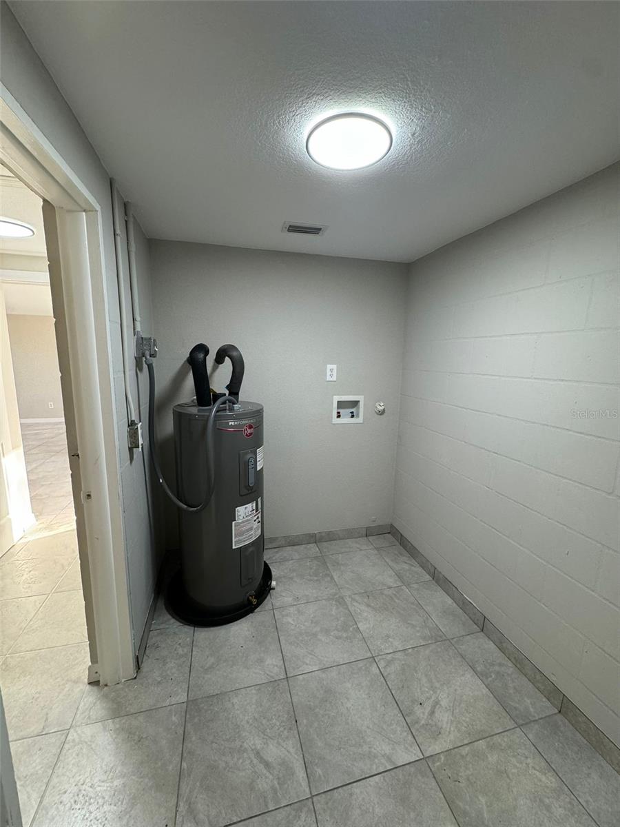 Laundry / Utility Room