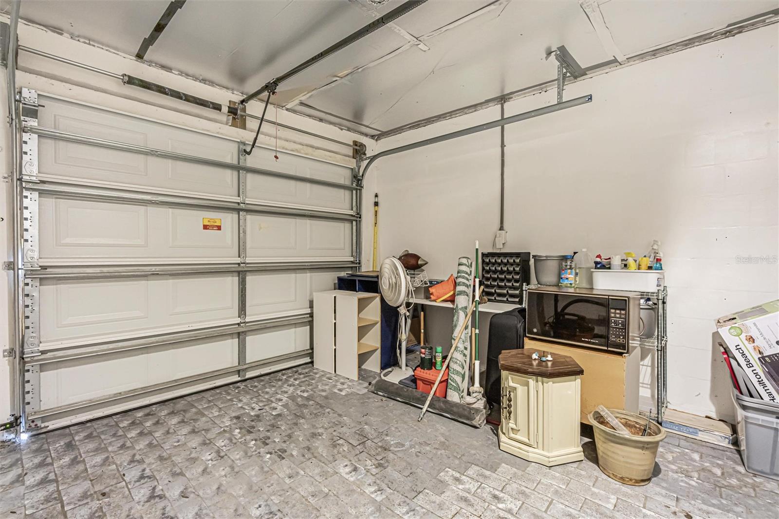 Storage garage