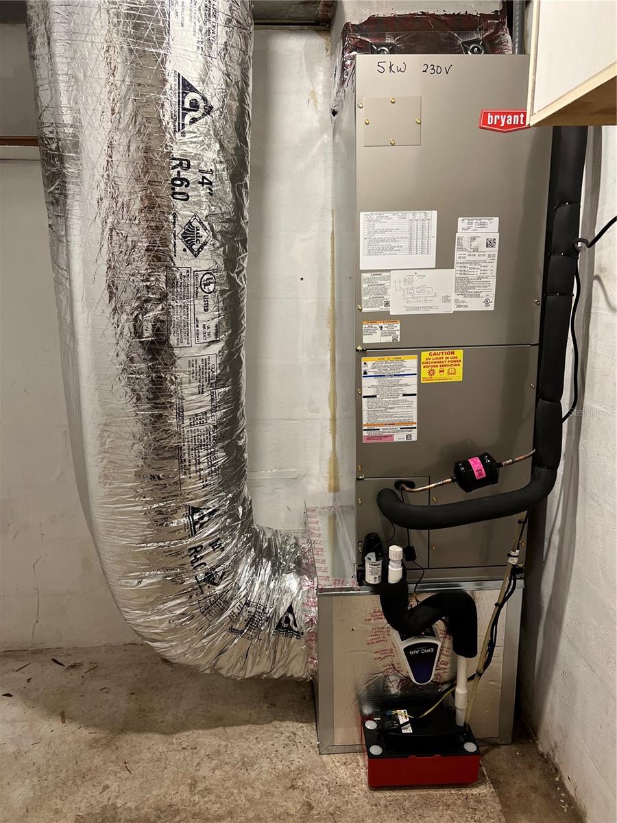 New Air Conditioning with UV Sterilizing