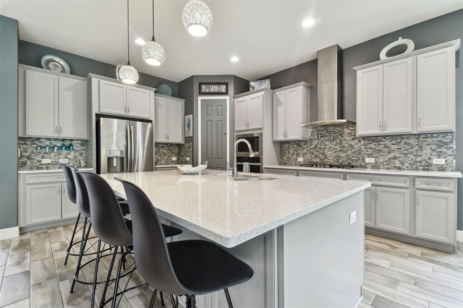 Kitchen w/Quartz Countertops & Large Island