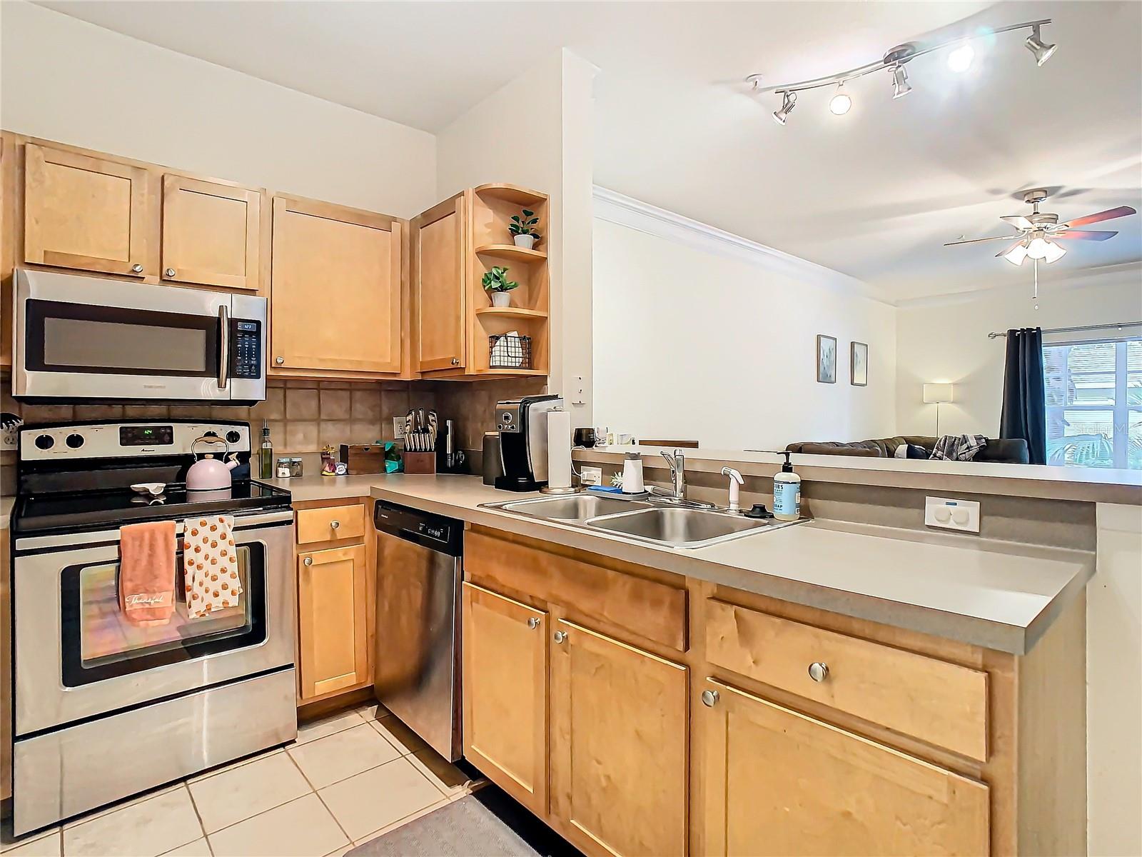 Kitchen with dishwasher