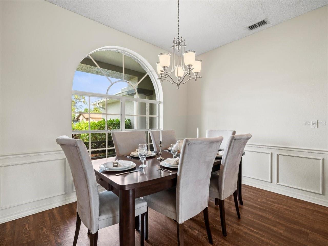 Dining area for family and holiday dinners