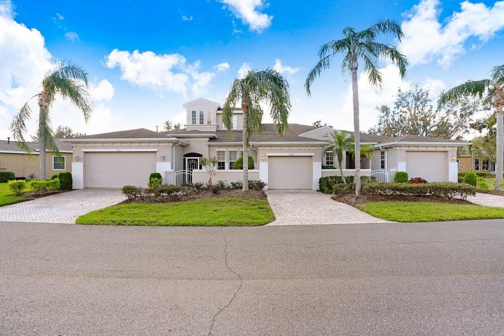 Separate entryway for private entrance