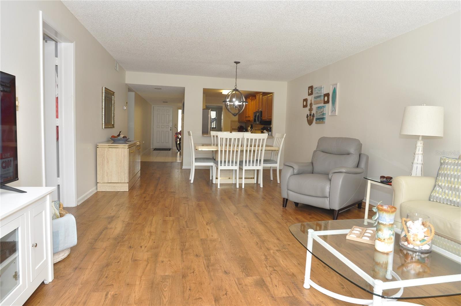 living room to dining room