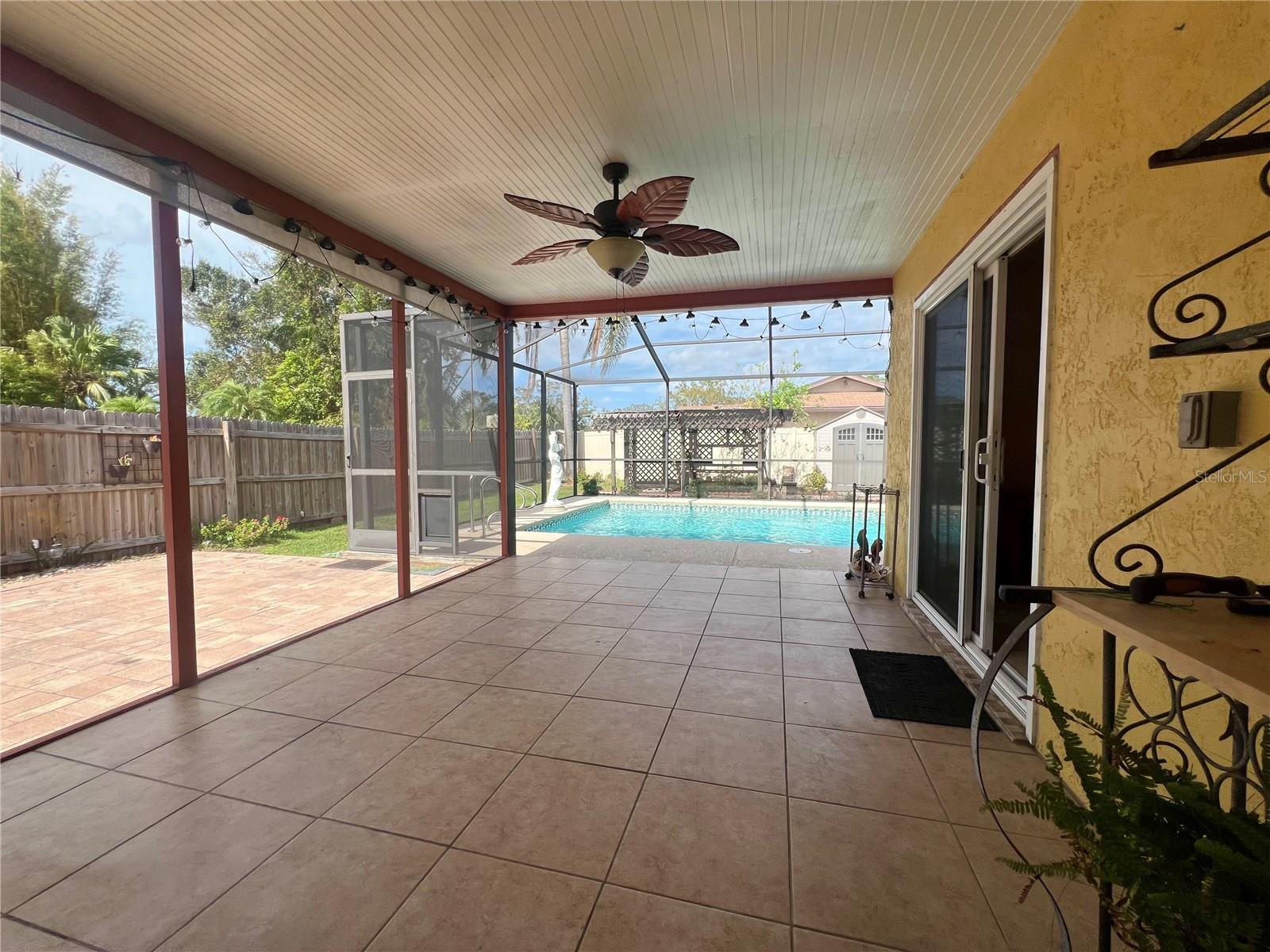 screened in patio