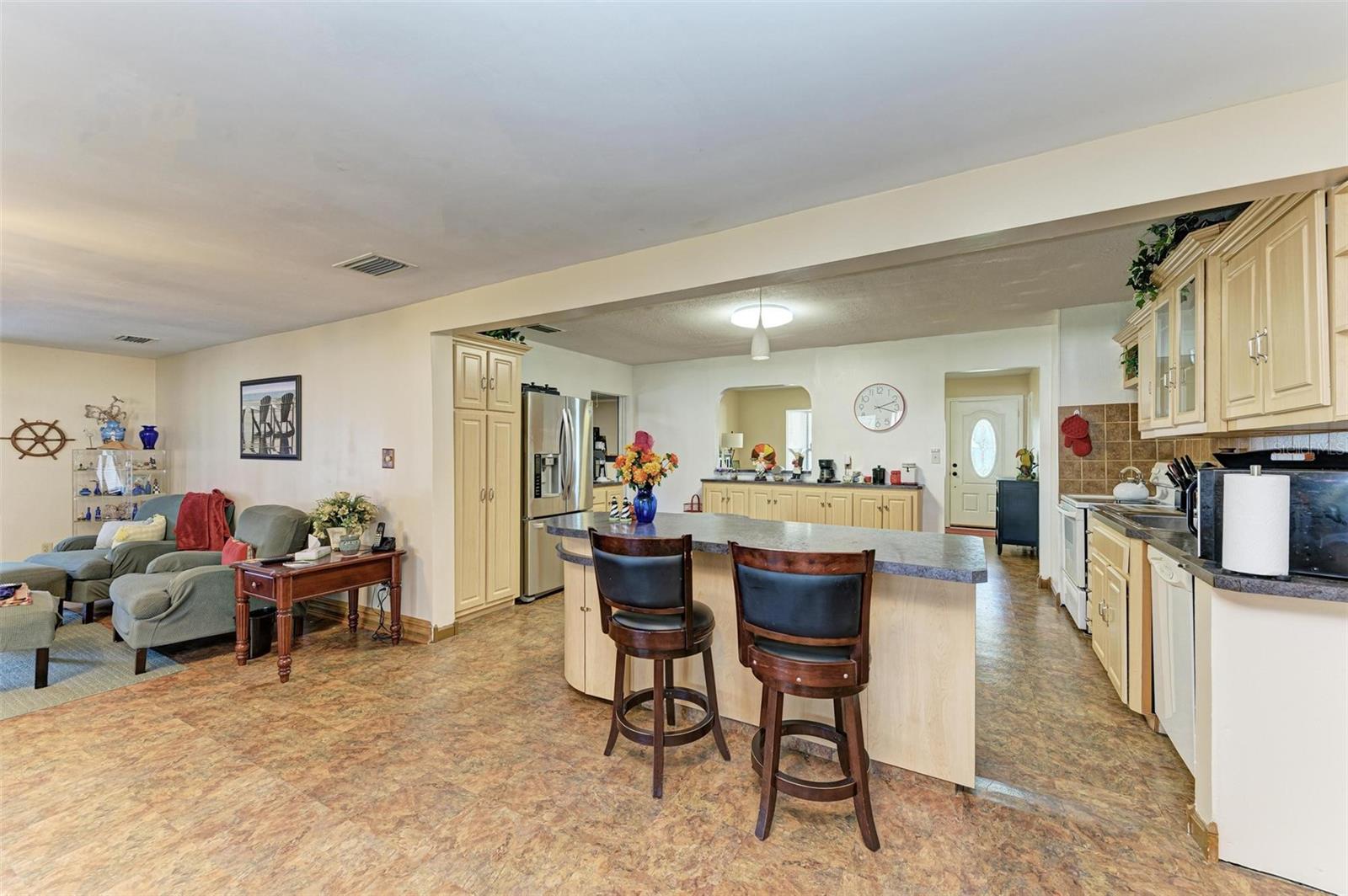 Kitchen/Living Room