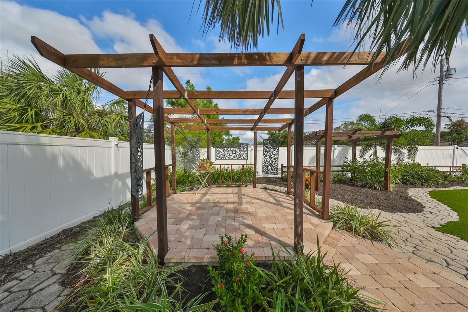 View of Gazebo with PVC fencing around the entire yard