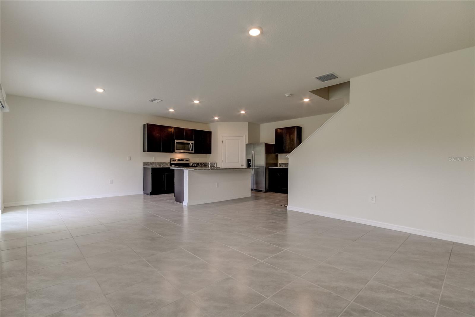 Living Room / Dining area