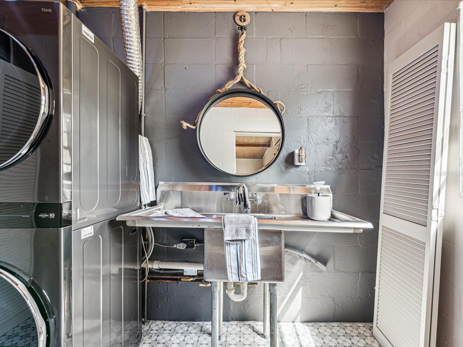 Industrial Style Primary Bath w/ Laundry