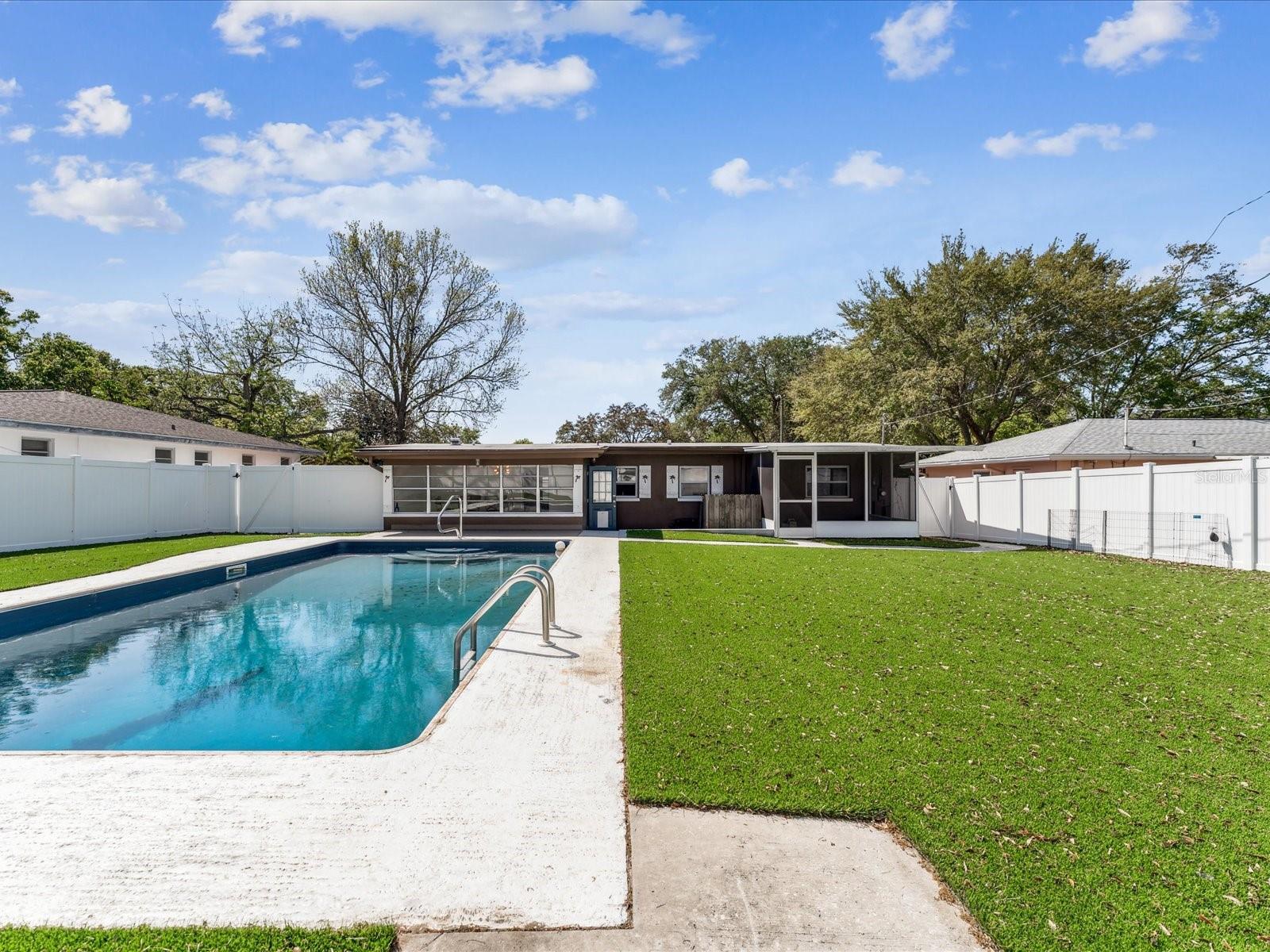 Sparkling Swimming Pool