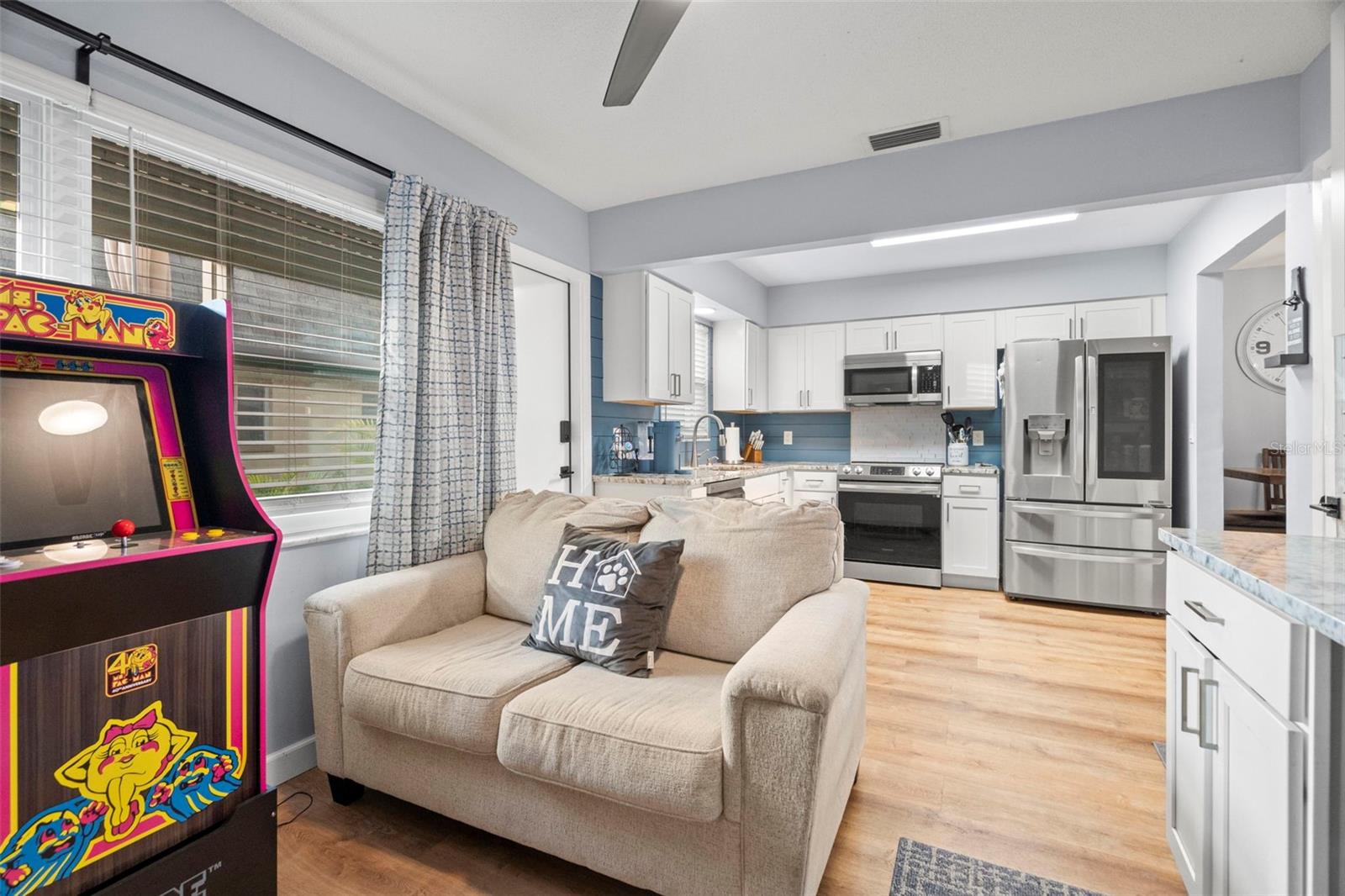 Bonus Room with Kitchen in back