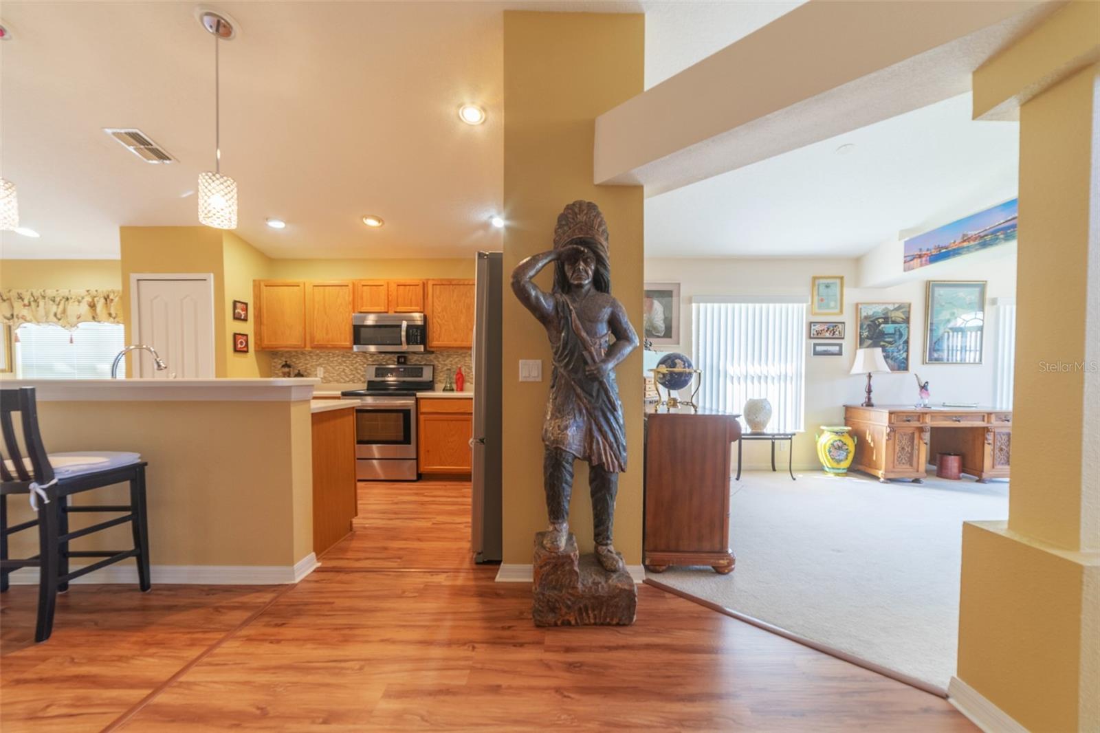 Kitchen & Dining Area