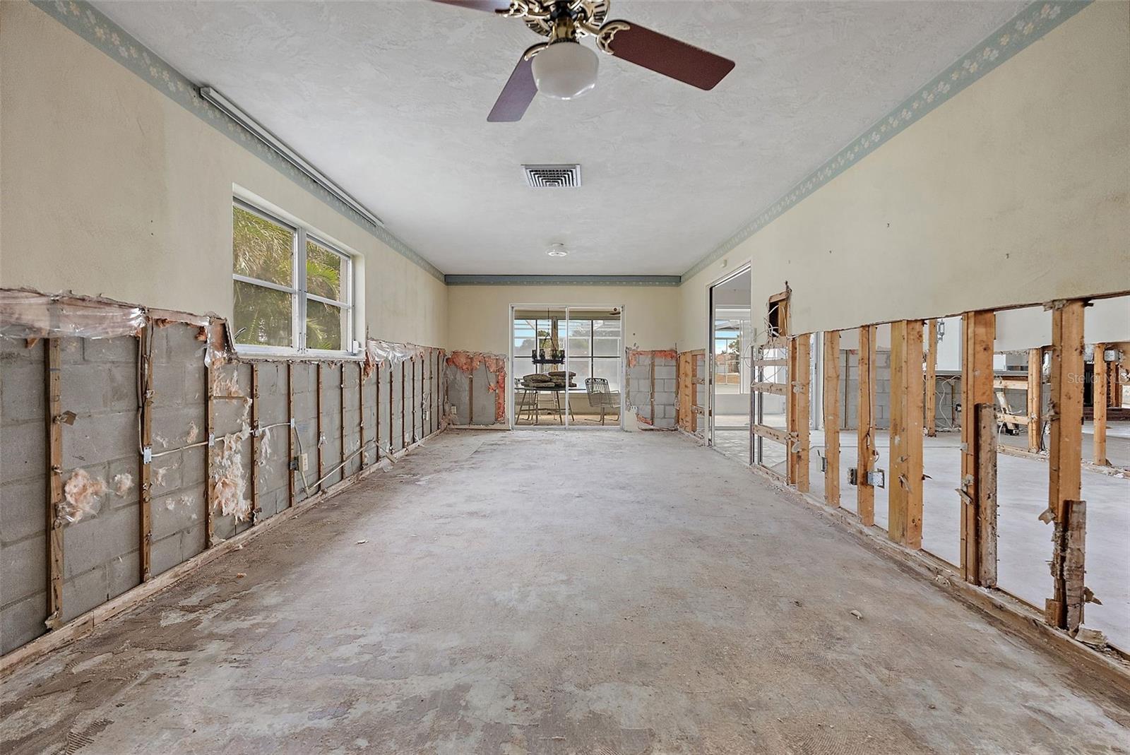 HUGE primary bedroom.