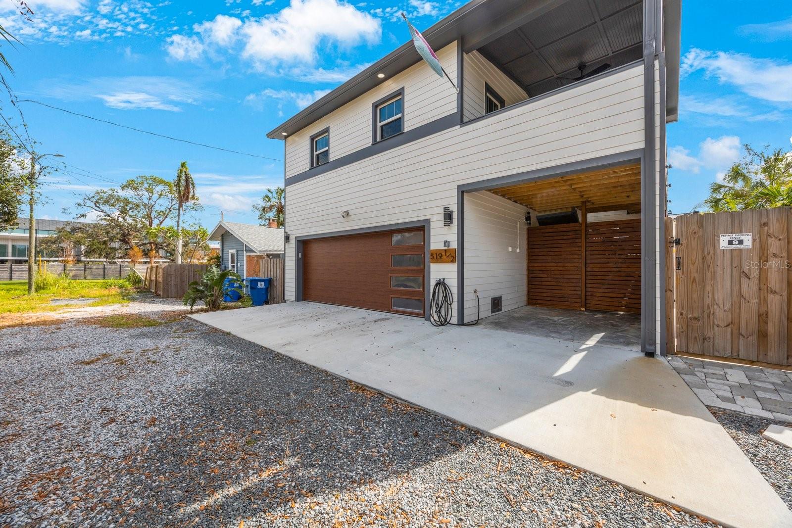 Alley Access to Garage and Apartment