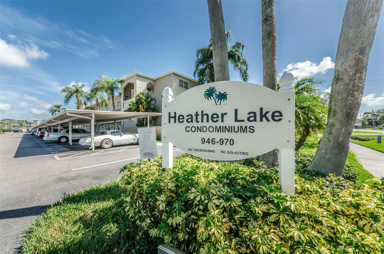 Entrance into Heather Lake