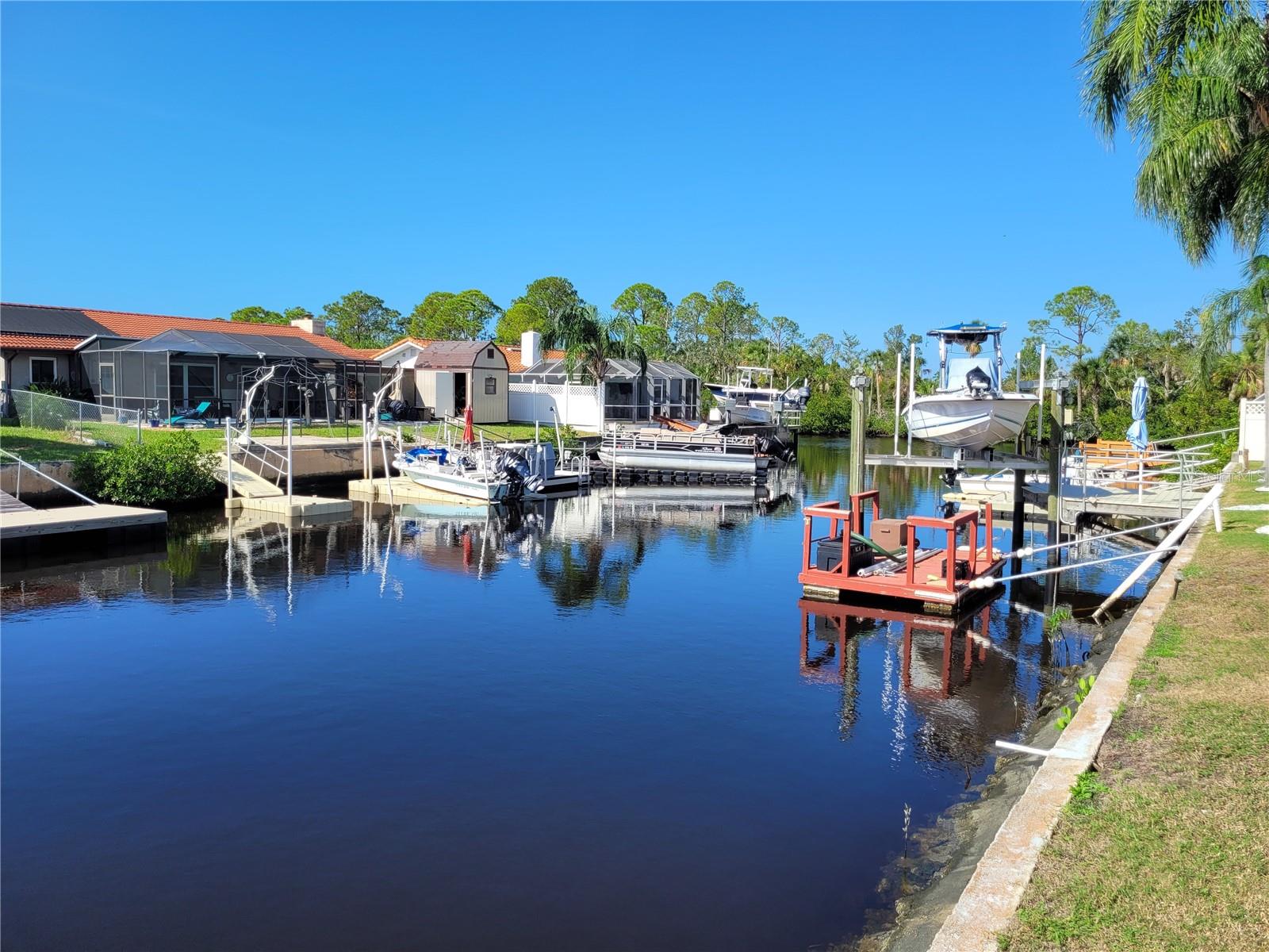 Canal Facing North Your Direction to a 20 Minute Boat Ride to The Gulf