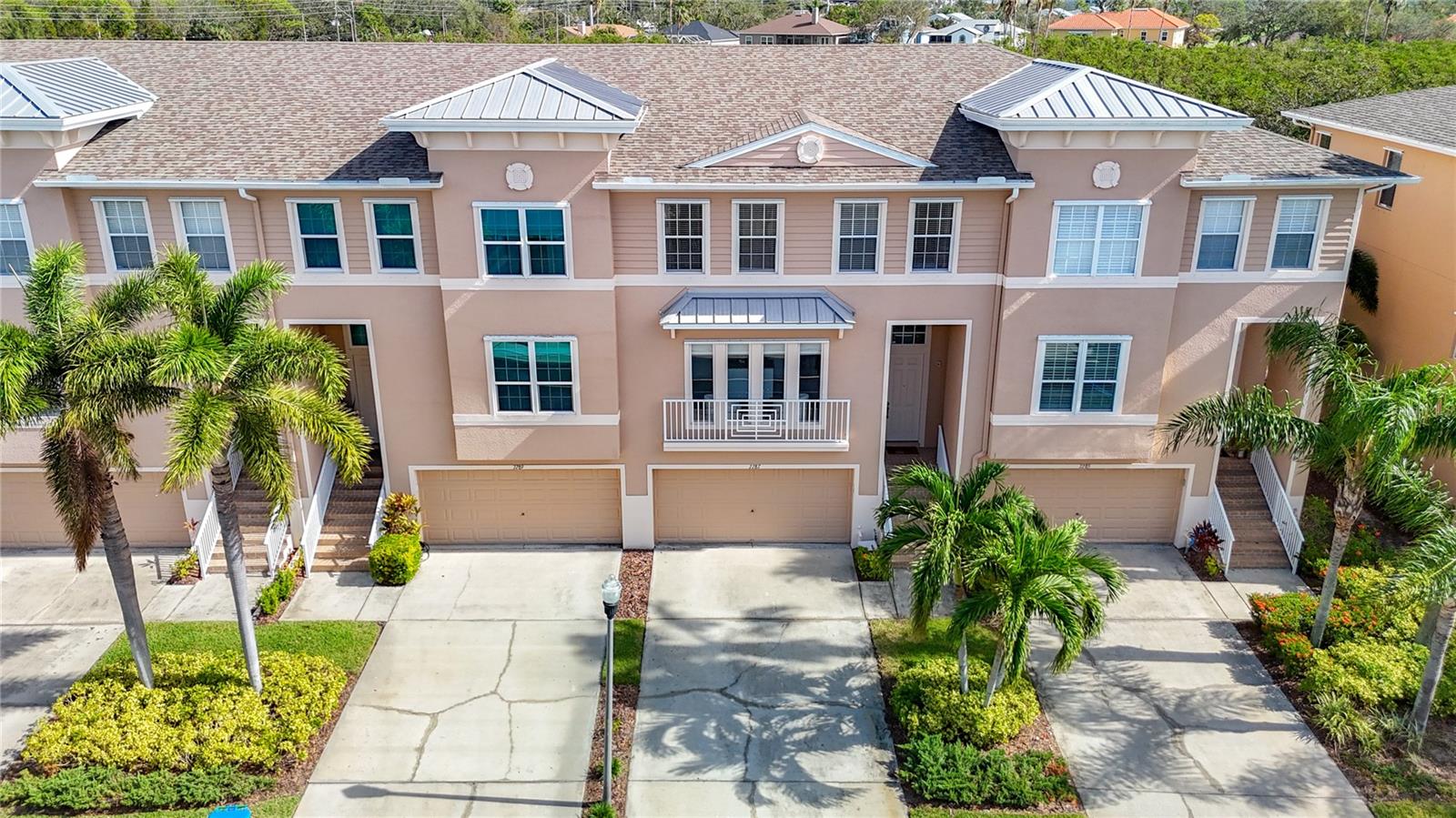 Welcome home to a townhome that did not receive any water inside their home during the hurricanes!