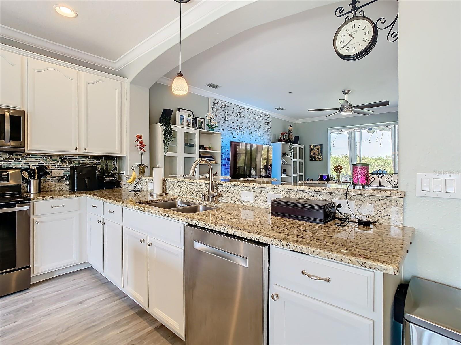 This is a nice view of the kitchen looking into the living room