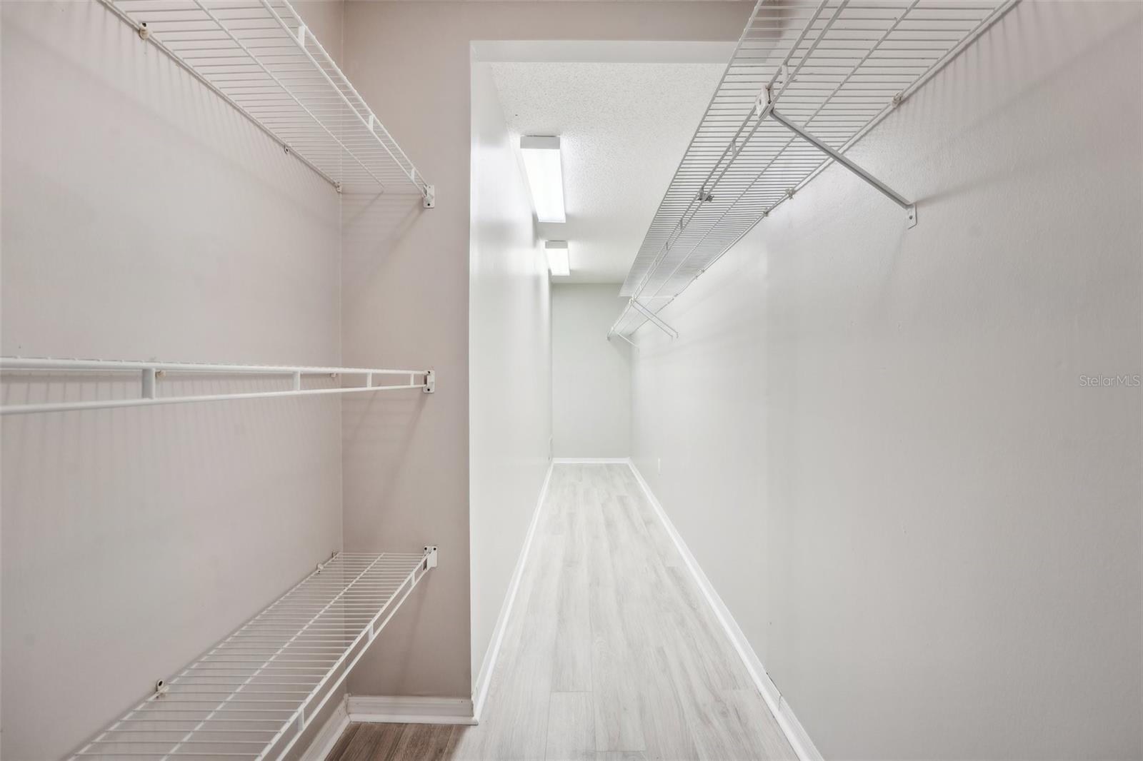 LARGE WALK-IN MASTER CLOSET