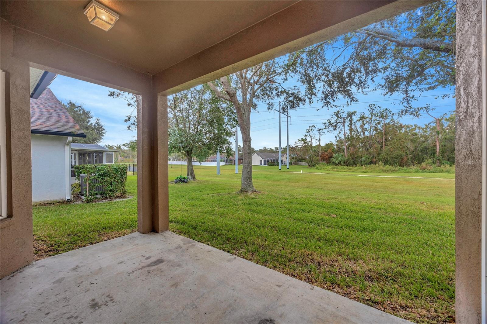 Large & open backyard ~ endless room to run & play!