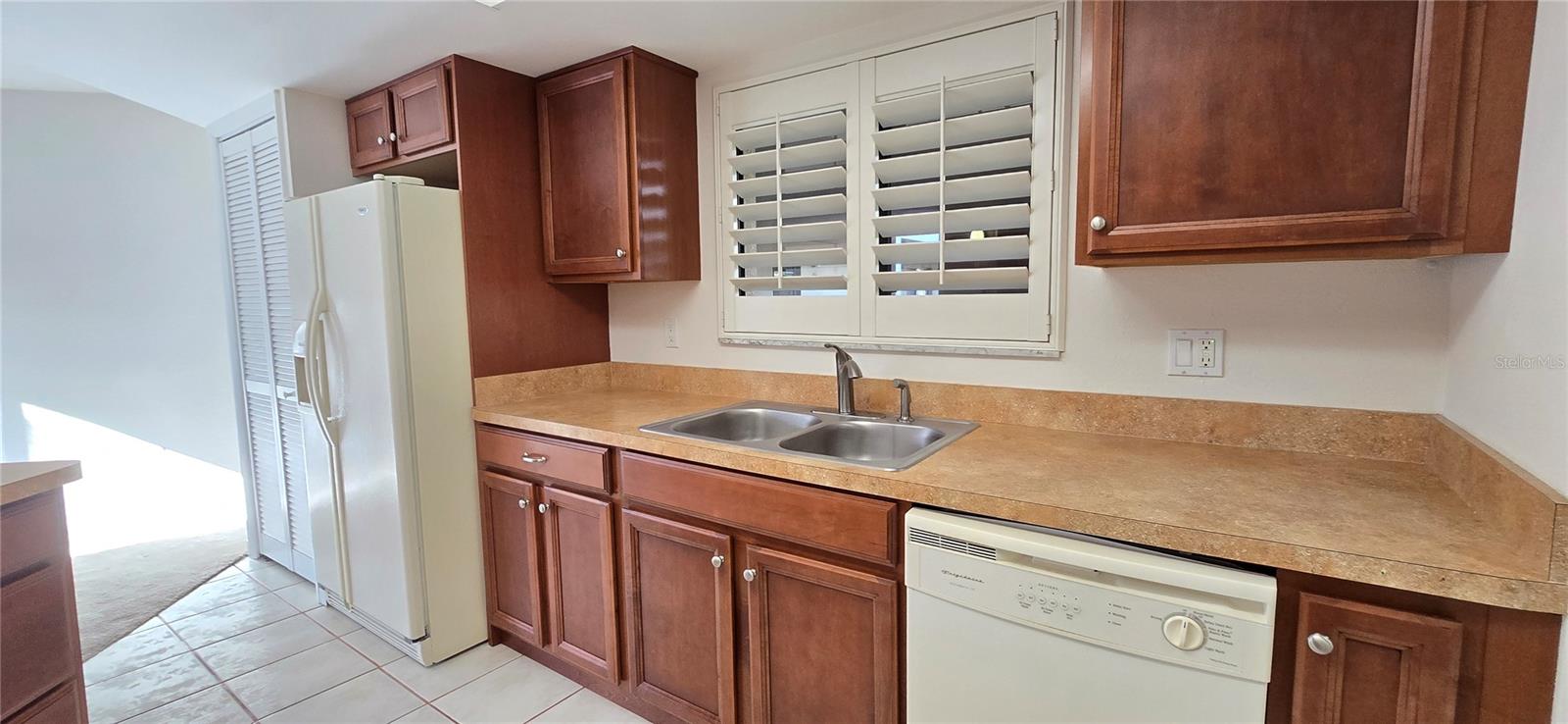 Plantation shutter on Kitchen window