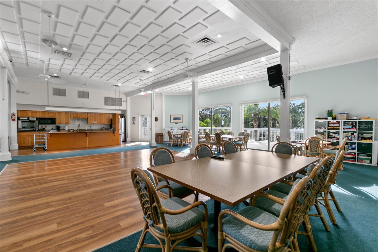 Clubhouse with kitchen can be reserved for private parties and is used for community events