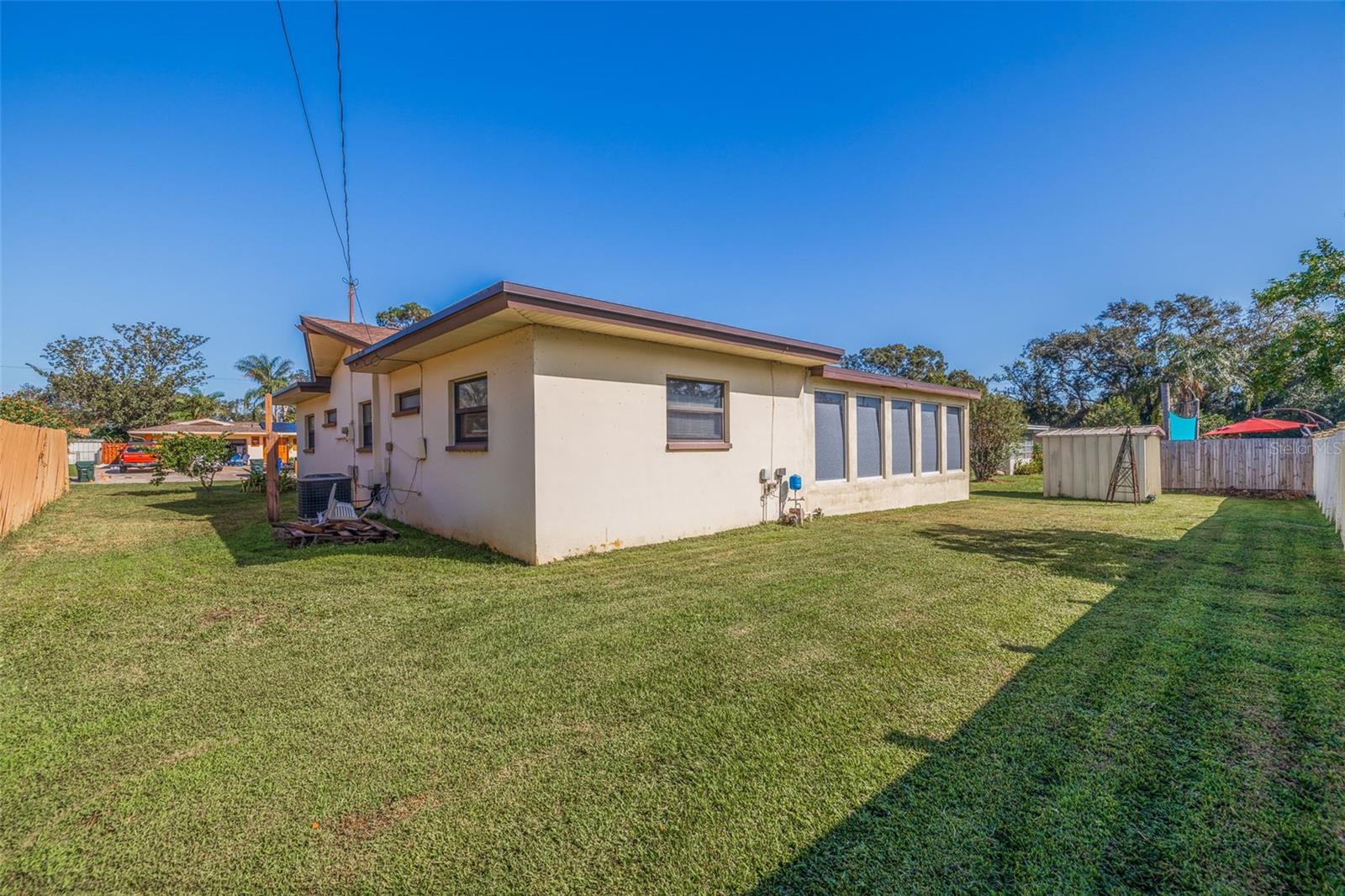 Back/side yard