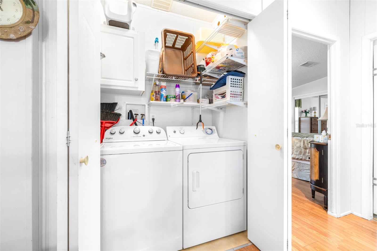 Laundry Closet - Washer & Dryer to stay