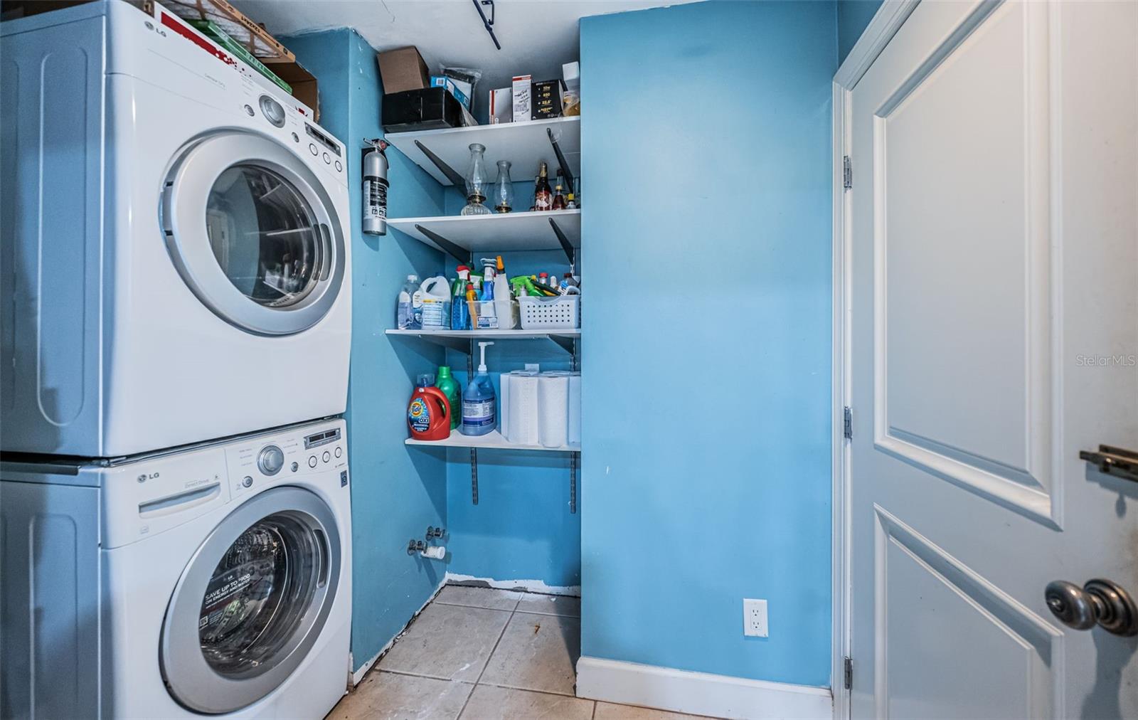 Indoor Laundry & Pantry