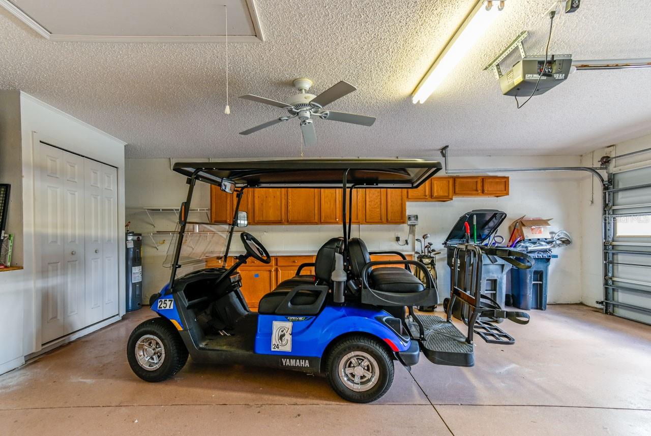 Like new golf cart!