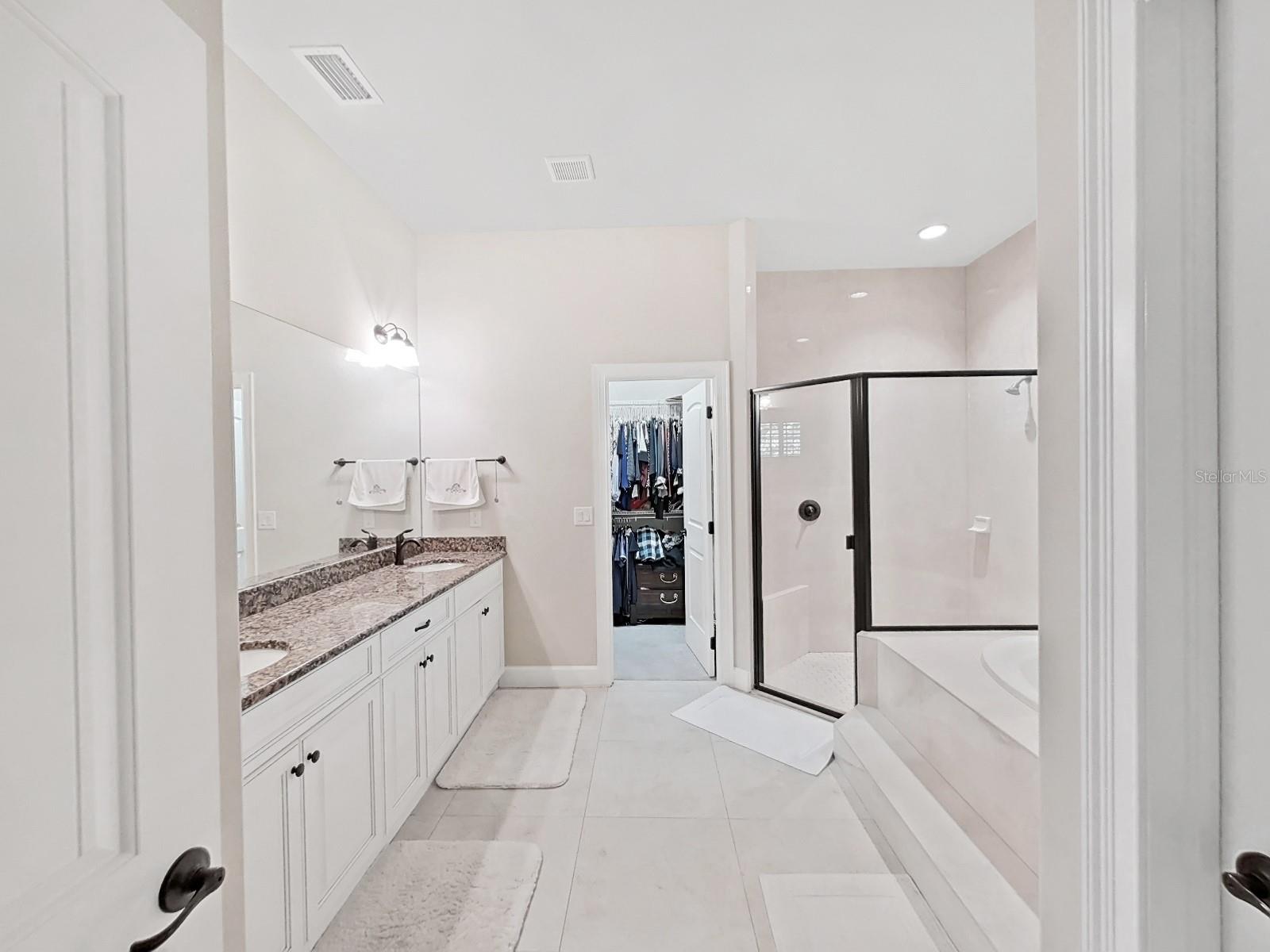 2nd Master Bathroom with Double Vanity, Walk-in Closet, Shower Booth, Garden Tub, Linen Closet, Private Toilet Room