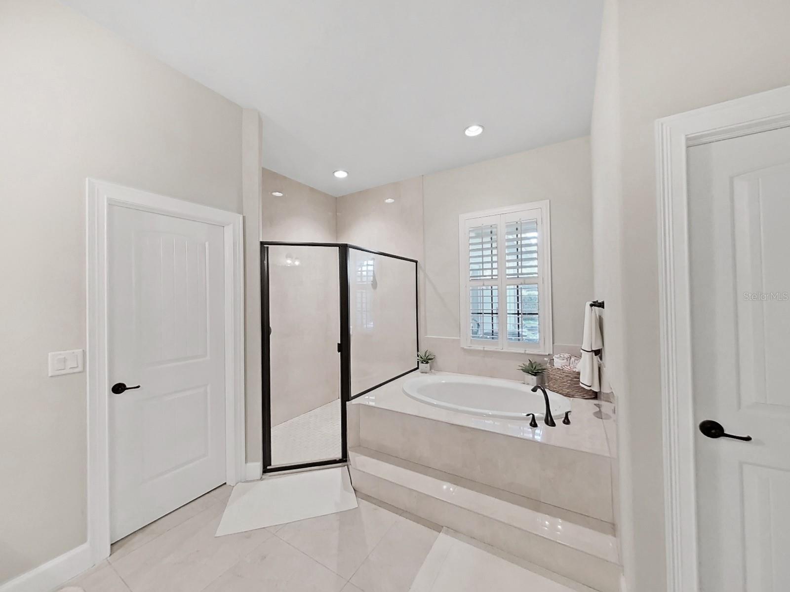 2ns Master Bathroom