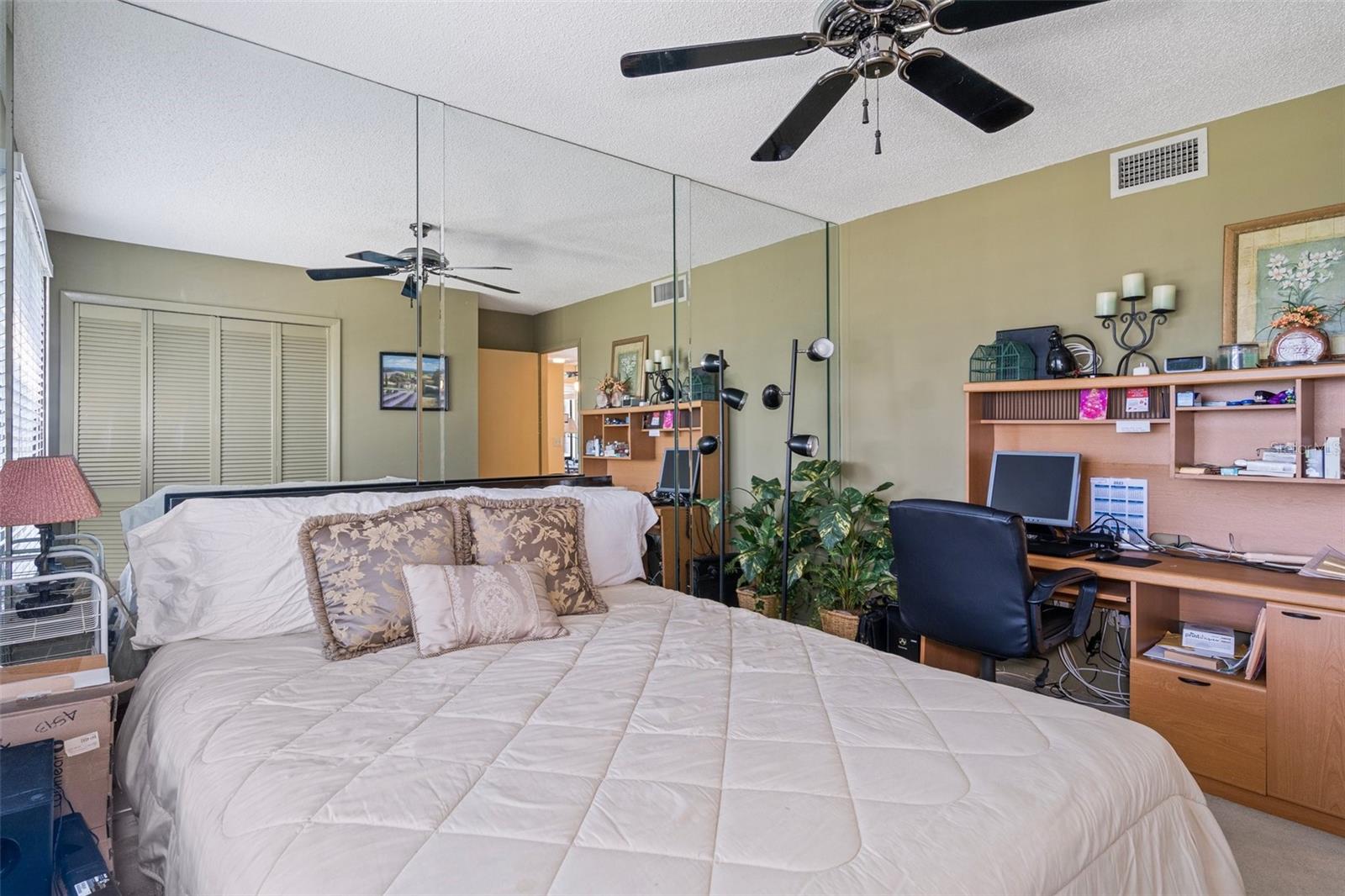 Guest bedroom