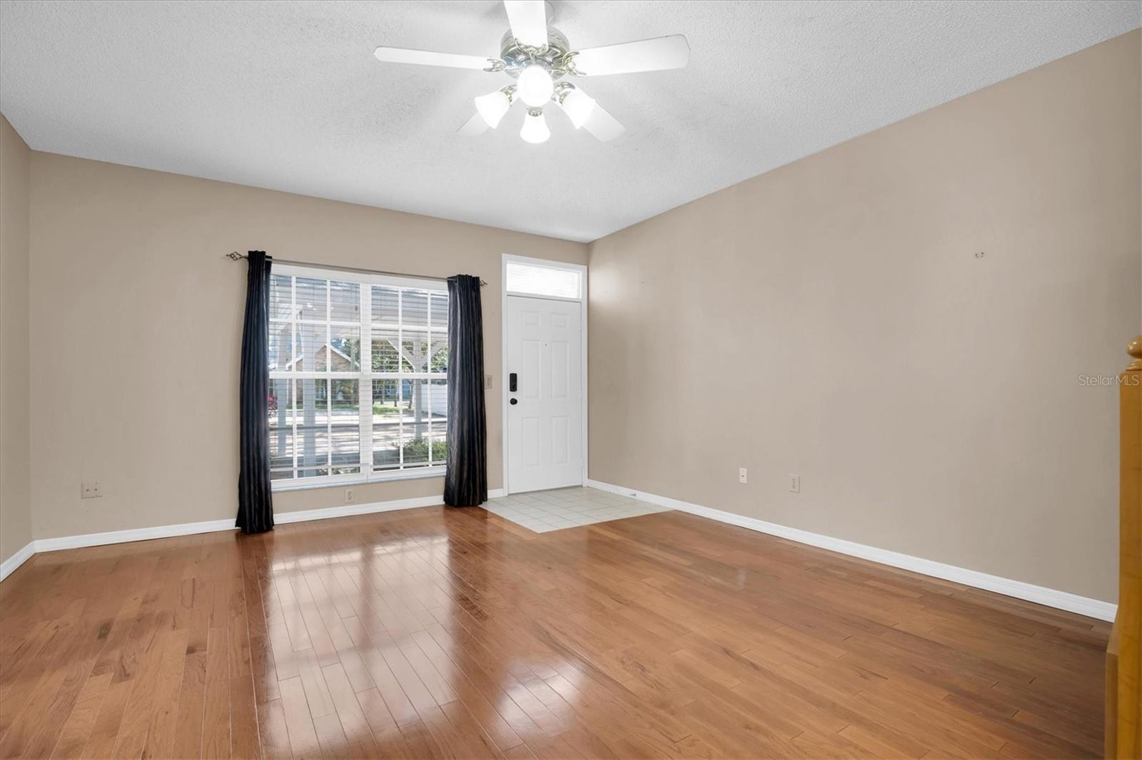 Beautiful hardwood floors in the Living Room