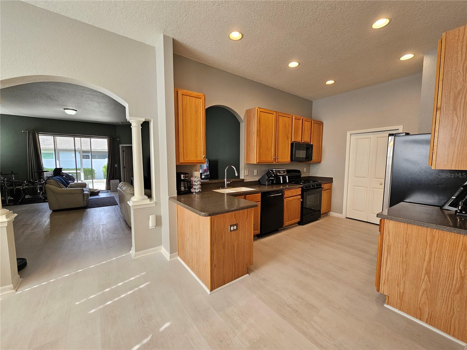 Kitchen/Living Room