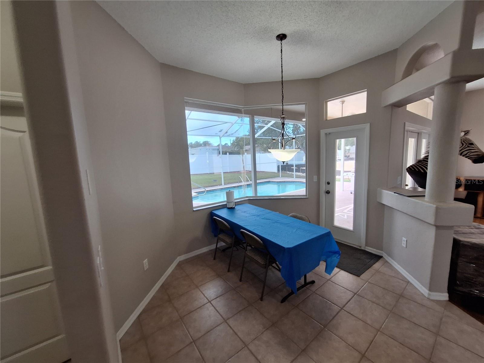 Breakfast Nook with Door to Pool area