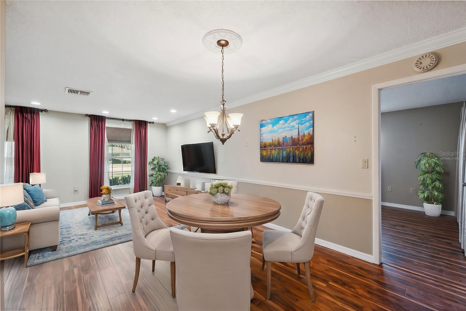 Dining Room Virtually Staged