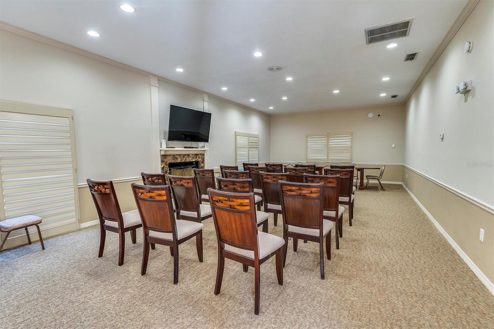 Board meeting room/Card room