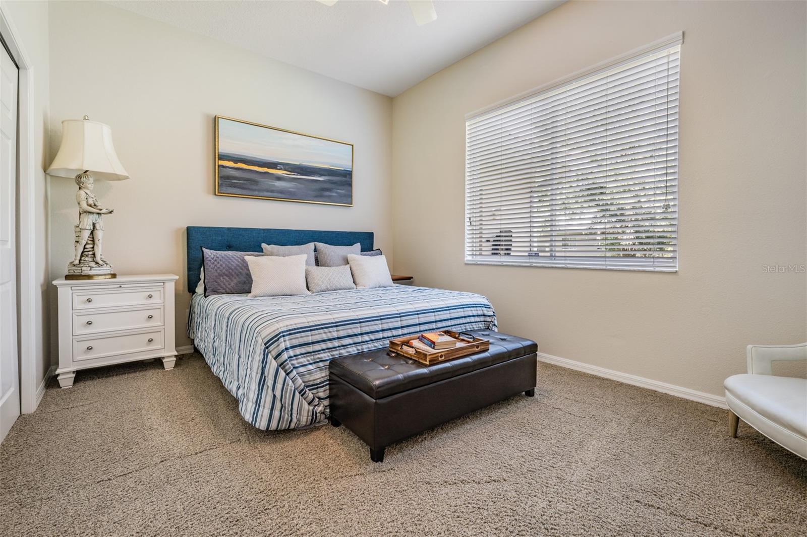 Guest Bedroom with Ceiling Fan and Light Fixture/Clicker