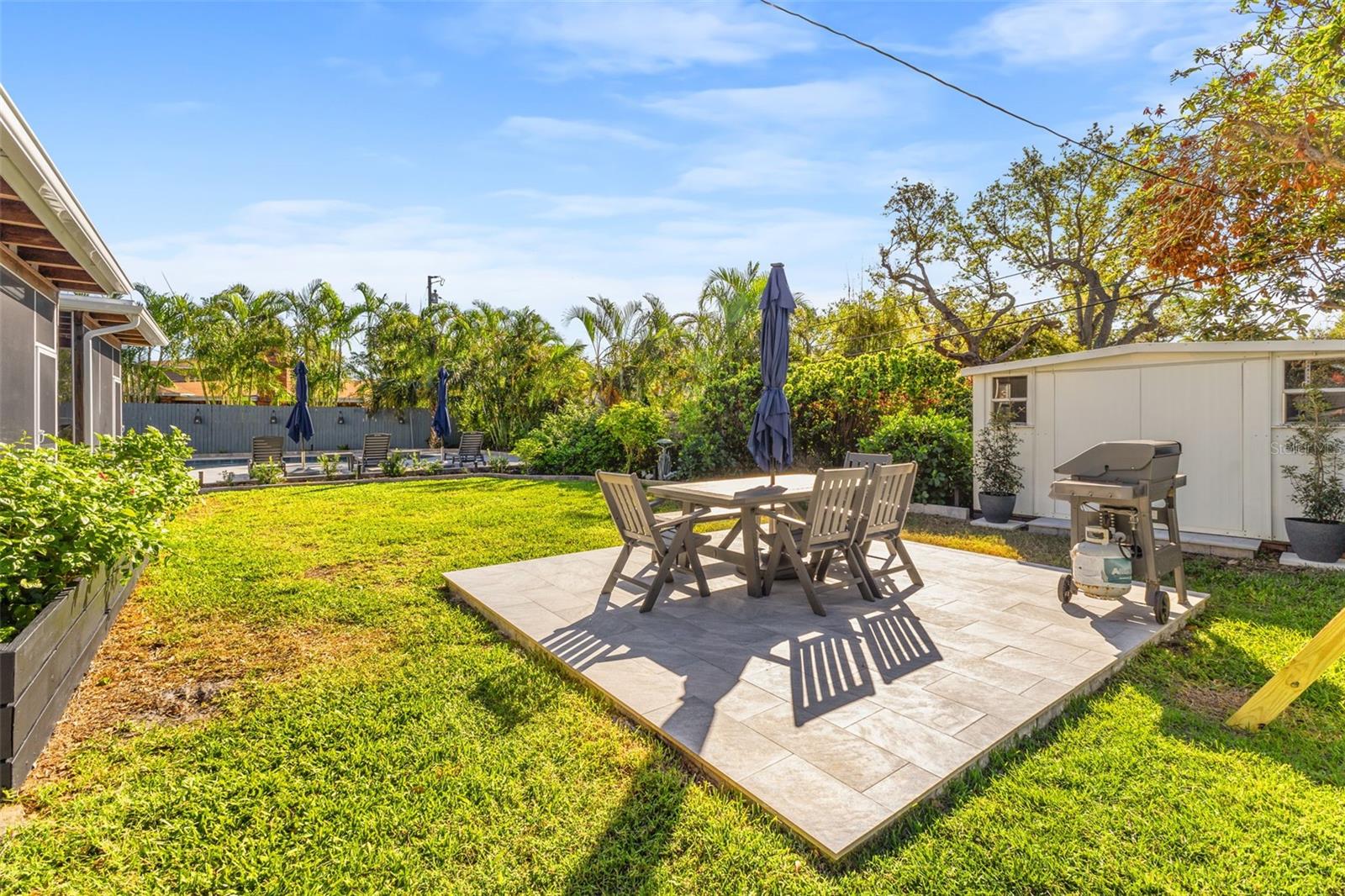 Al Fresco Dining Area