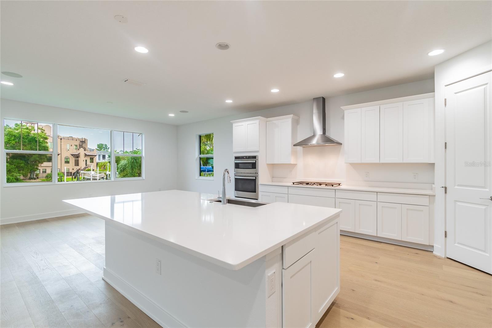Similar Kensington Kitchen