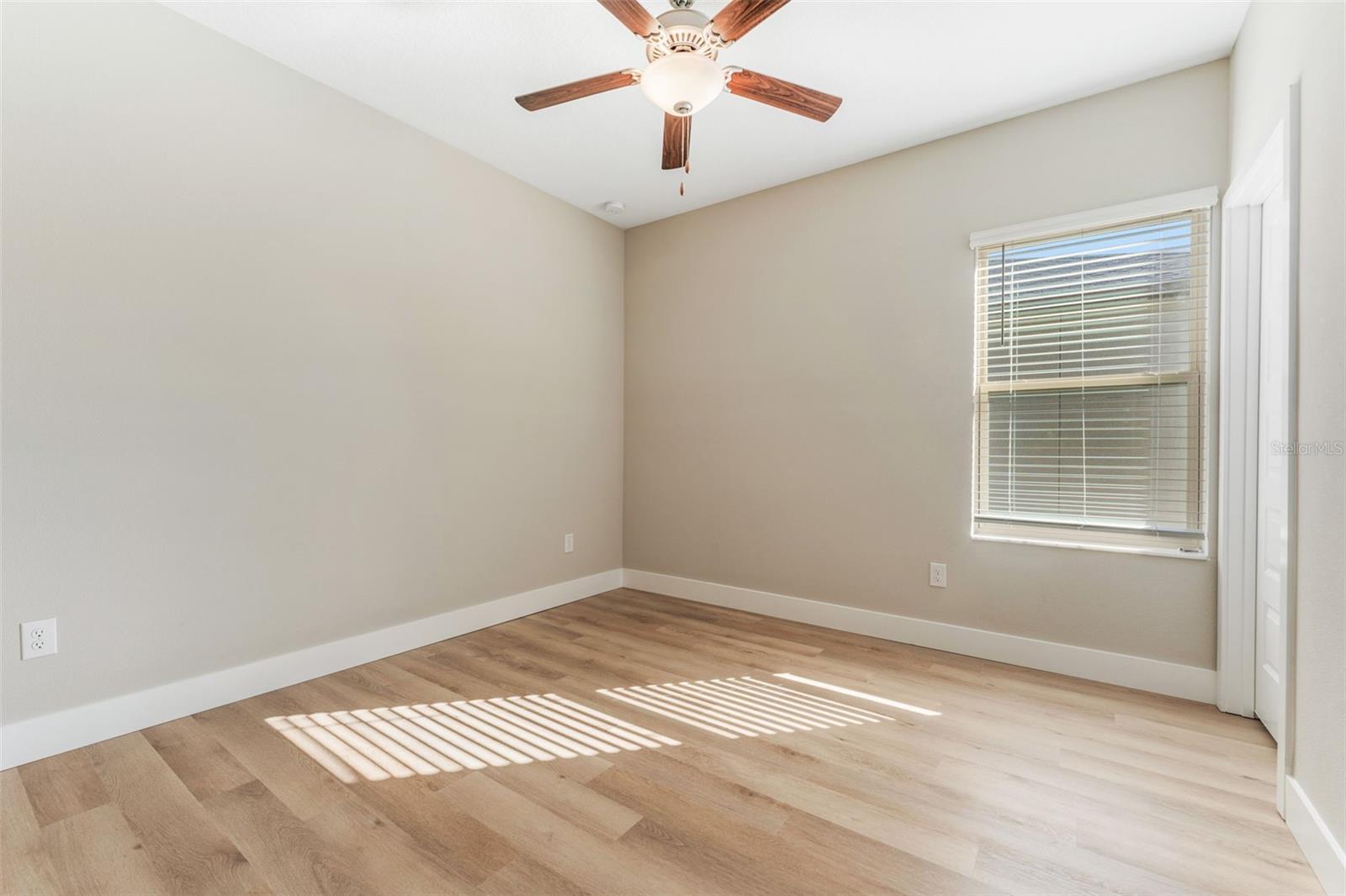 Upstairs Guest Bedroom3