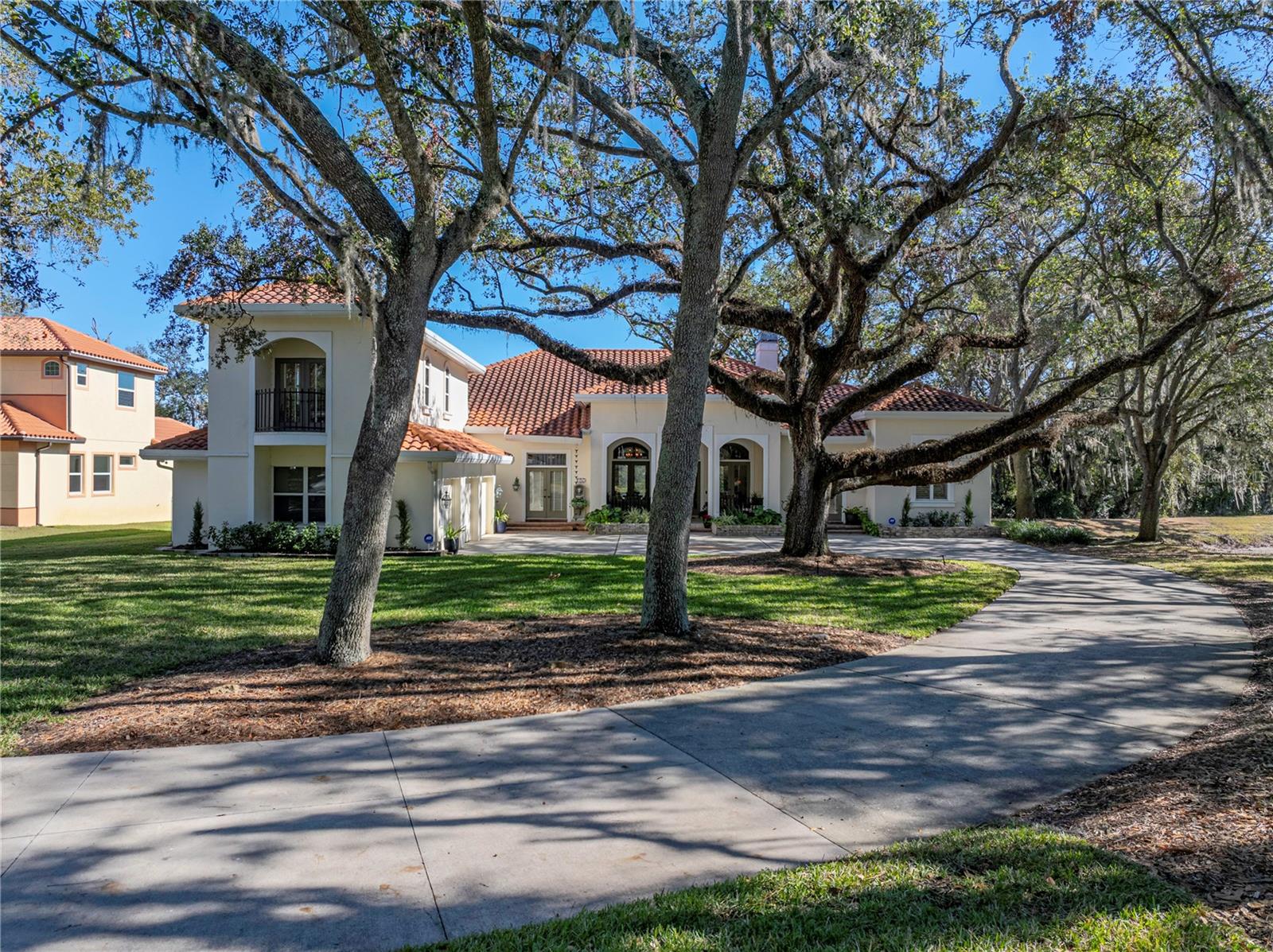 Front View large driveway