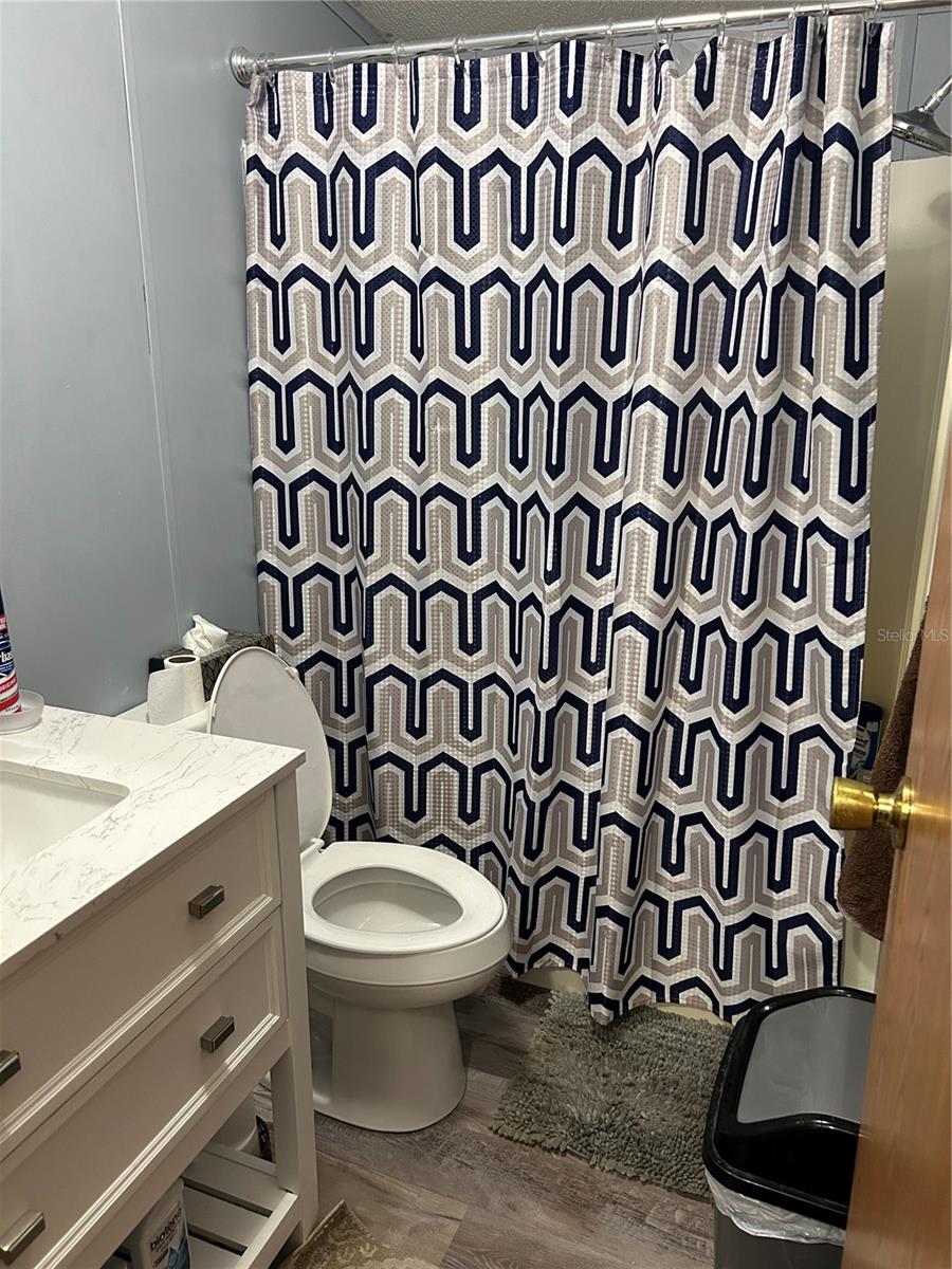 2nd bathroom