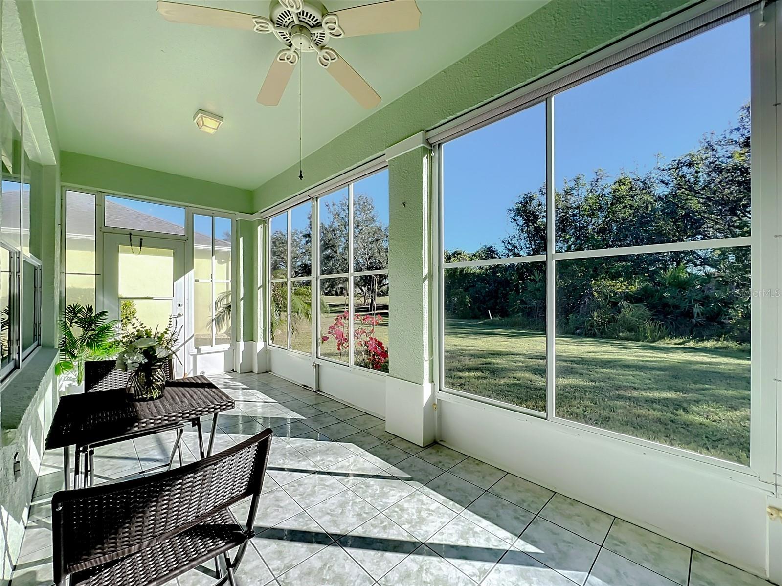 Expansive Screened Lanai