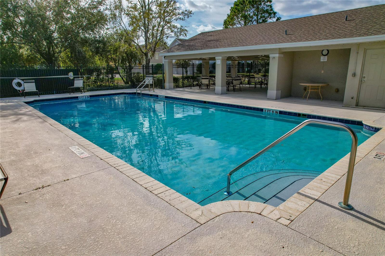 TOWNHOME IS SUPER CLOSE TO THE COMMUNITY POOL!