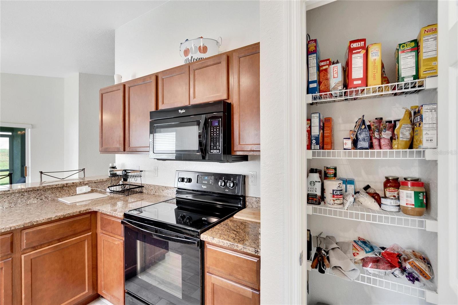 Kitchen/Pantry