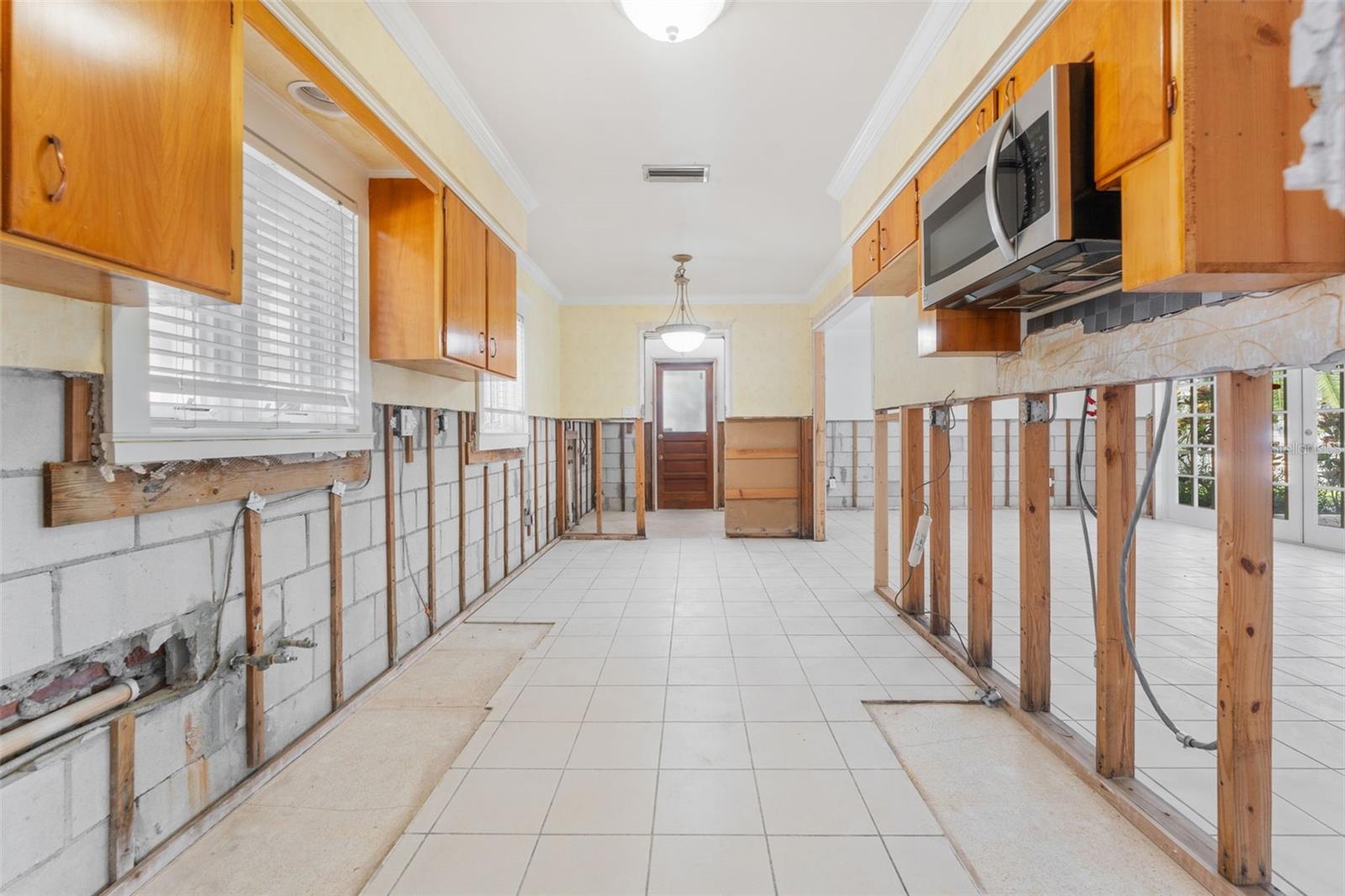 Kitchen 2