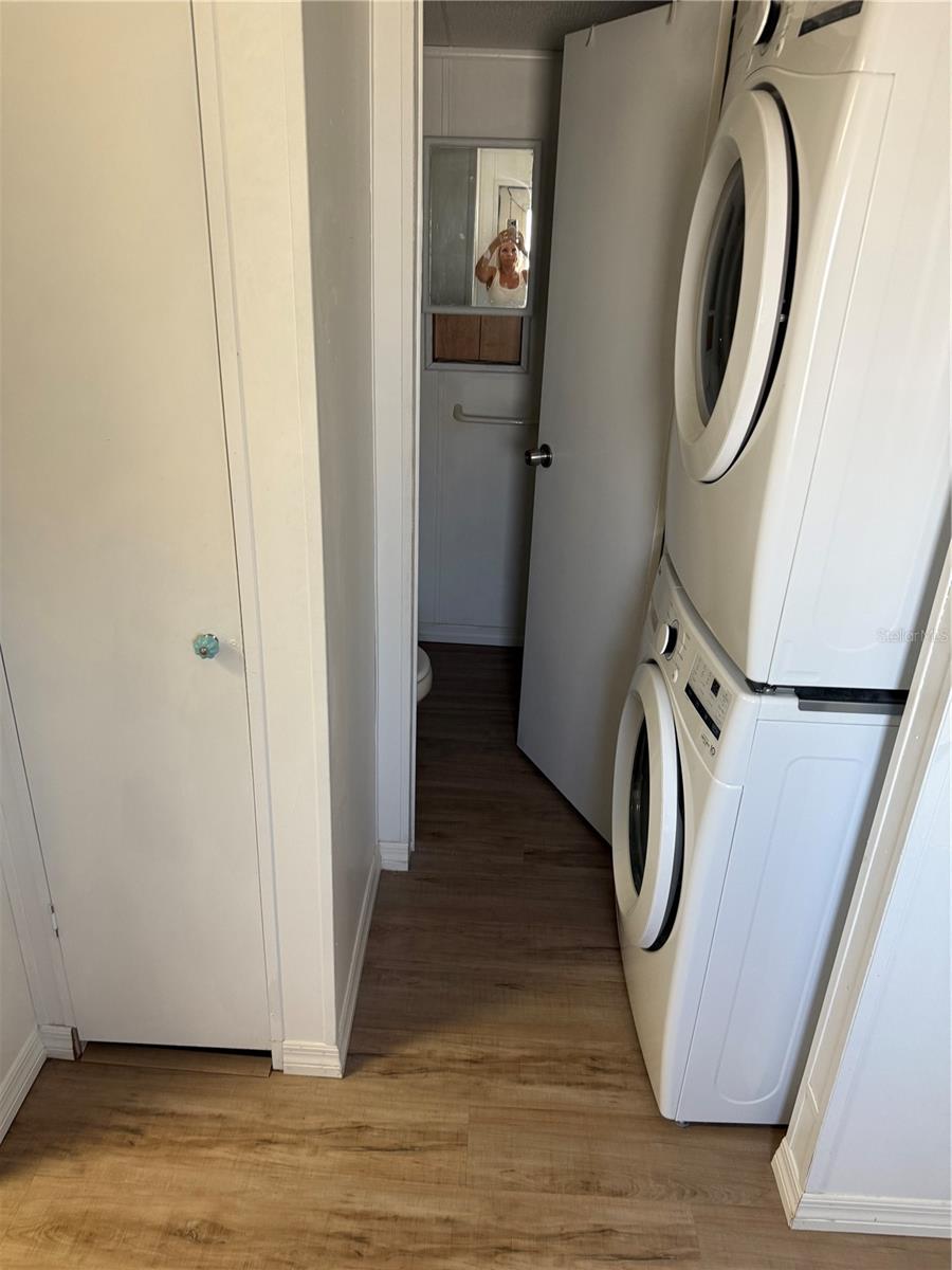 laundry /bathroom