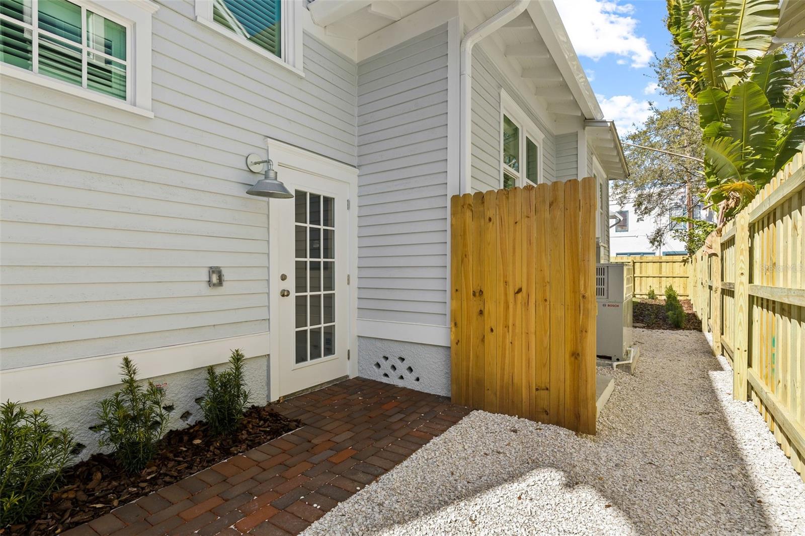 Side Entry that Connects to 1st Floor In-Law Suite